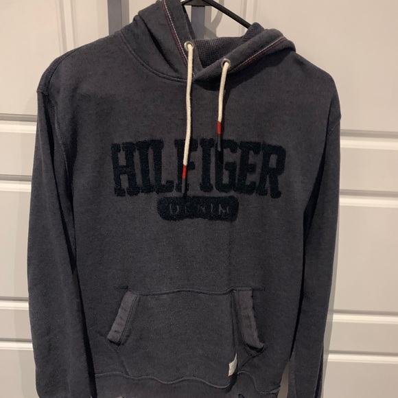 Tommy Hilfiger grey hoodie in perfect condition! - Picture 1 of 3